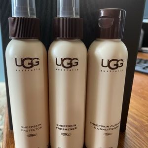 Ugg sheepskin care kit. Never used however do not have a brush